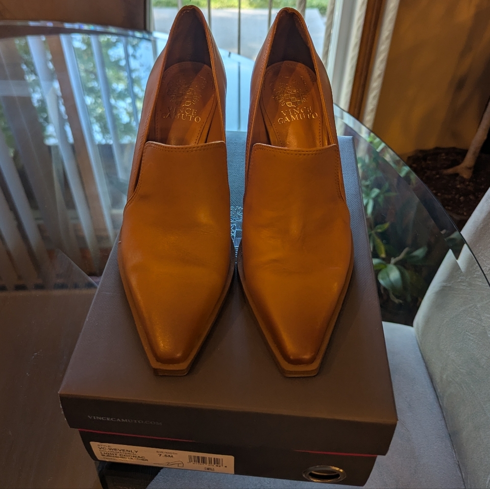 Vince Camuto Shoes 7.5 - Picture 4 of 11